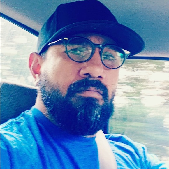 Meet your Posher, Fabian - Picture 1 of 1